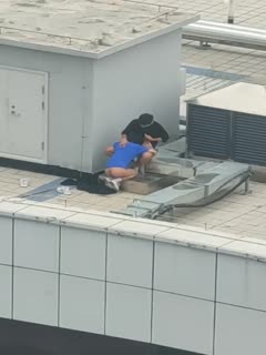 【独家首发】中学情侣翘课跑到商场天台啪啪，解锁各种姿势！高清原版