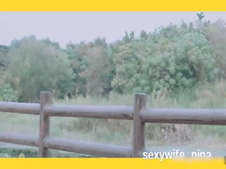 秋天的风衣里什么都不穿才舒服的!